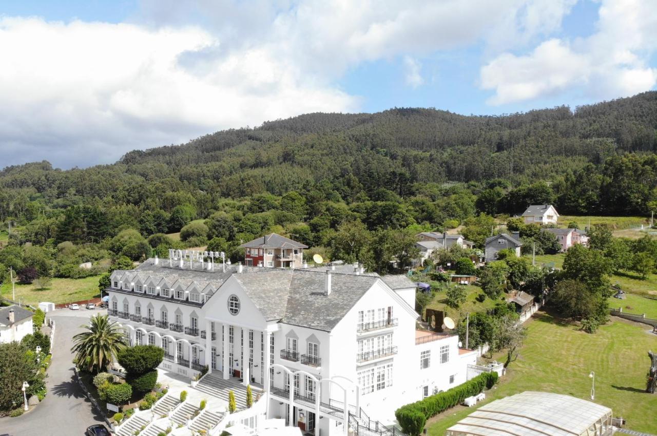 Hotel O Val Do Naseiro à Viveiro Extérieur photo